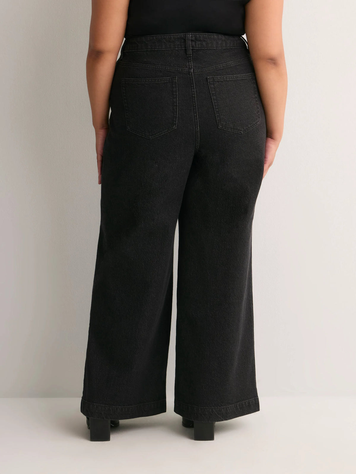 DENIM BLACK