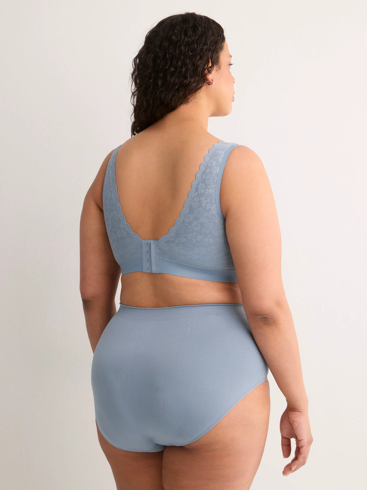 WINDWARD BLUE