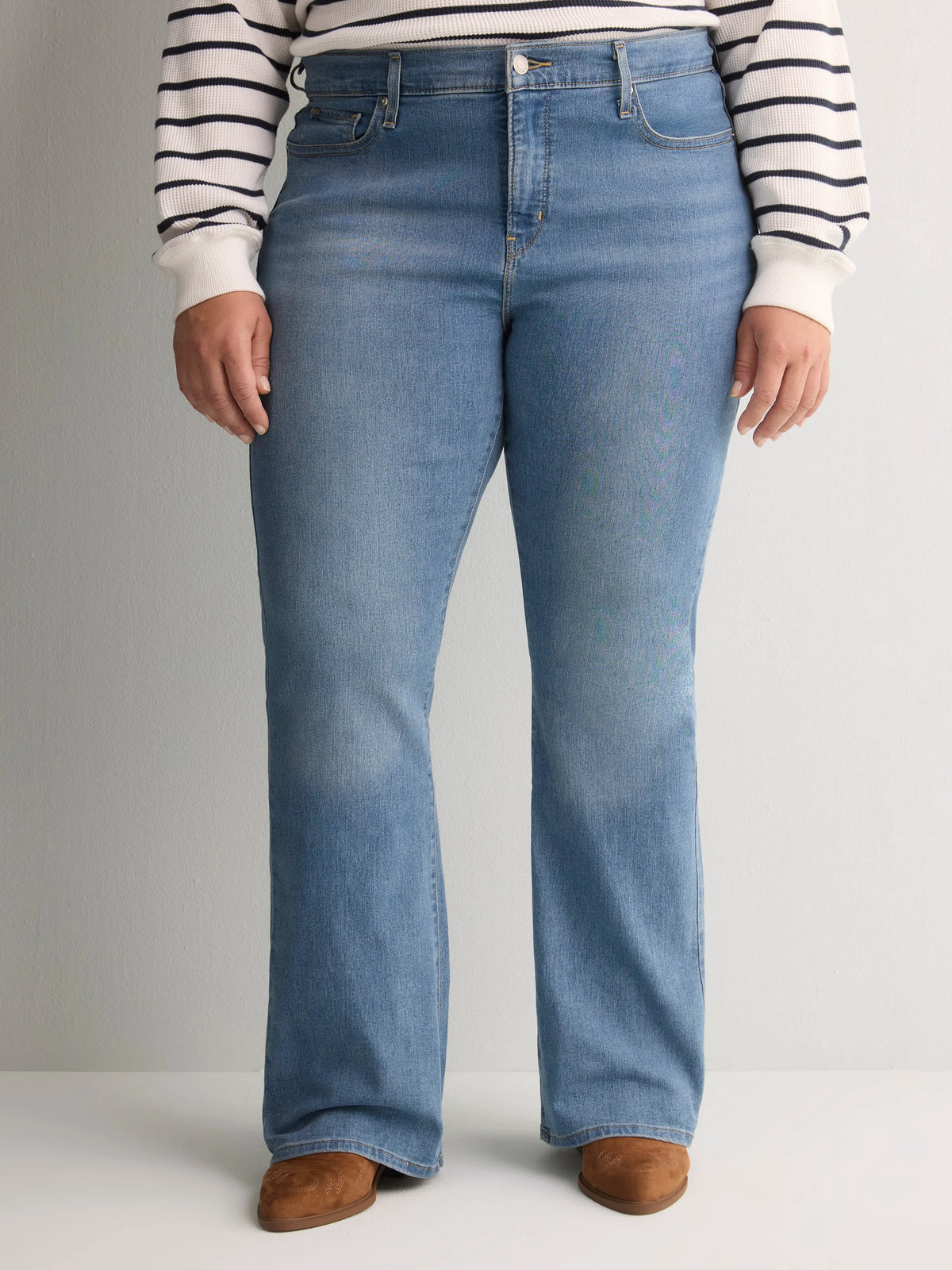 MEDIUM BLUE DENIM