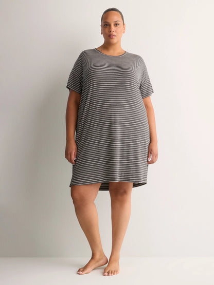 GREY WHITE STRIPES