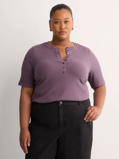 BLACK PLUM