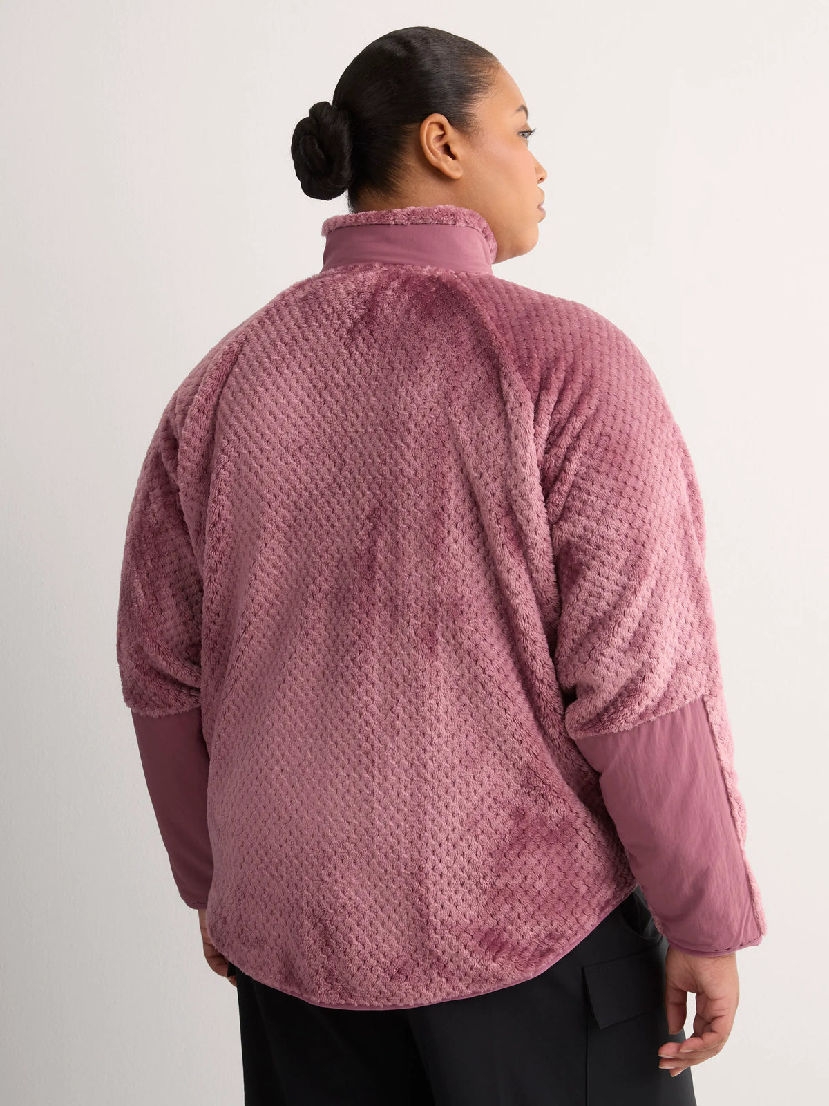 MELLOW MAUVE